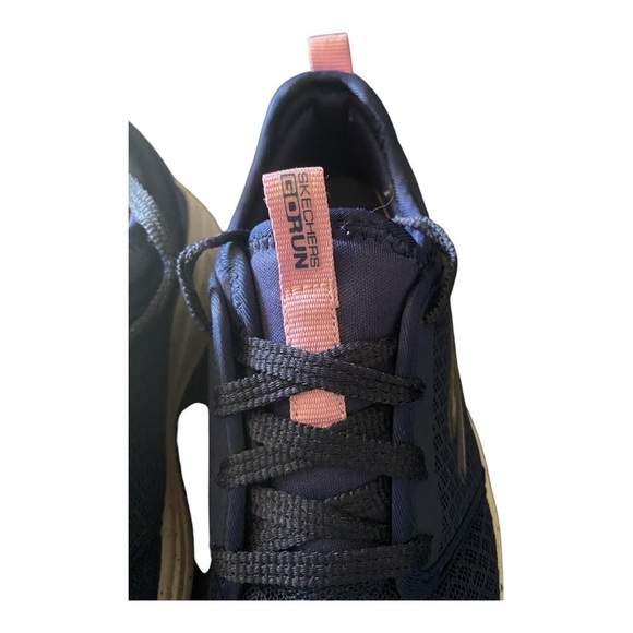 SKECHERS-GO RUN FAST-RECYCLE RUNNER-GIRLS SIZE 13 - Picture 4 of 11